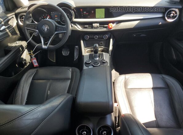 ZASFAKPNXJ7B87543 2018 ALFA ROMEO STELVIO White 