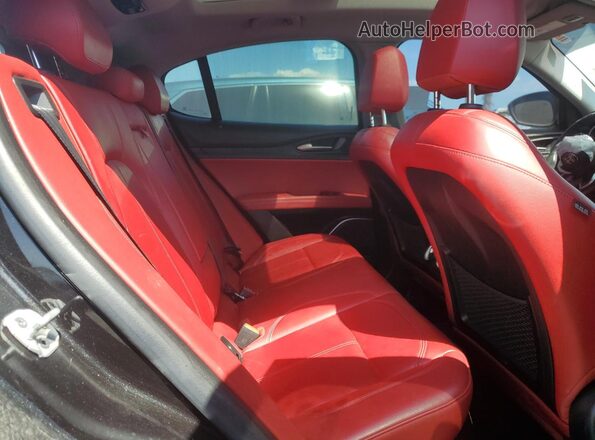 ZASPAJANXL7C76295 2020 ALFA ROMEO STELVIO Black Widok wnętrza z tyłu