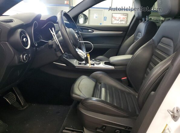 ZASPAKBN1N7D37461 2022 ALFA ROMEO STELVIO Белый 