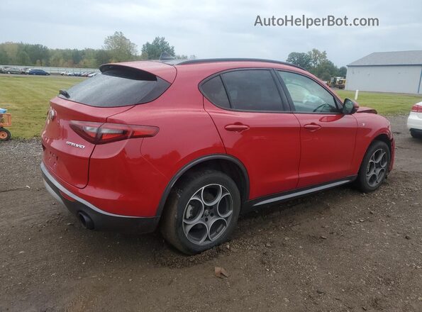 ZASPAKBN3N7D26798 2022 ALFA ROMEO STELVIO Red 