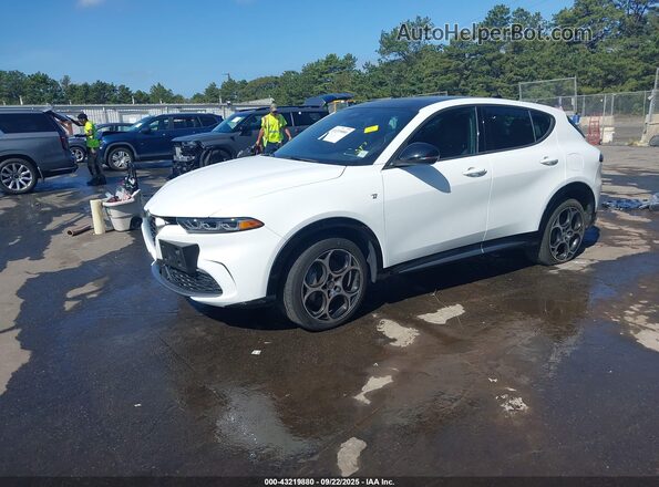 ZASPATCW0R3033156 2024 ALFA ROMEO OTHER White Front left