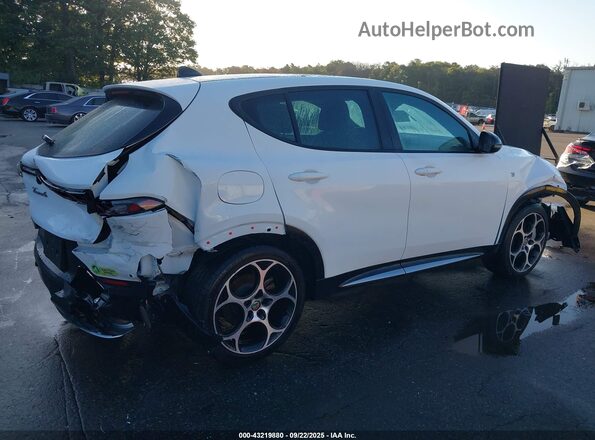 ZASPATCW0R3033156 2024 ALFA ROMEO OTHER White Front view