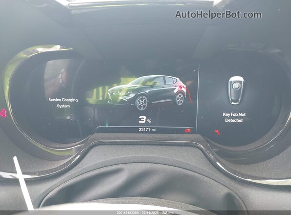 ZASPATCW5R3054164 2024 ALFA ROMEO OTHER White Вид задніх сидінь