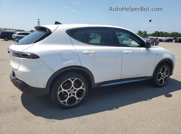 ZASPATCWXR3047940 2024 ALFA ROMEO OTHER White Հետևի աջ