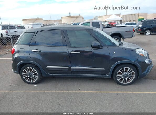 ZFBCFADH4JZ041118 2018 FIAT 500L Gray Vista interior trasera