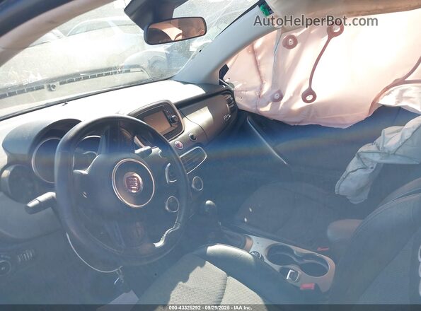 ZFBCFXCT5GP347418 2016 FIAT 500X Blue Вид салону спереду