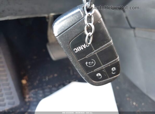 ZFBCFXCT5GP347418 2016 FIAT 500X Blue Вид панелі приладів