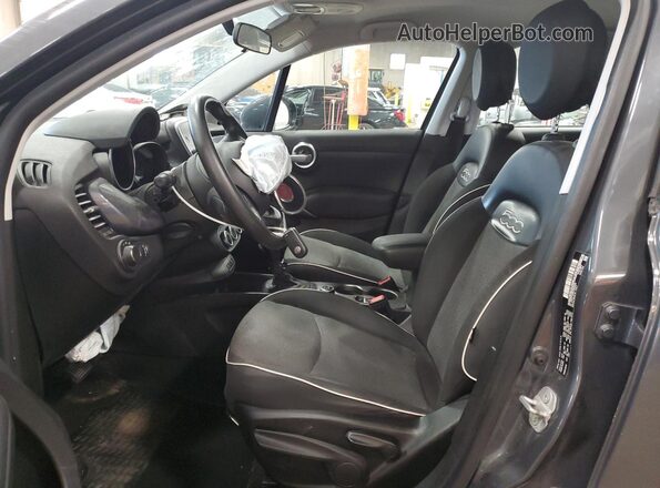 ZFBCFYAB8JP665203 2018 FIAT 500X Gray 