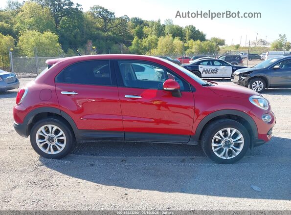 ZFBCFYBT1GP401692 2016 FIAT 500X Red Vista interior trasera