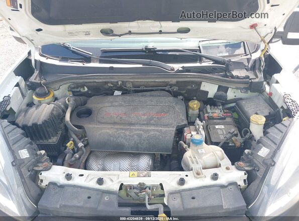ZFBERFAT5G6B10787 2016 RAM PROMASTER CITY White Rear view