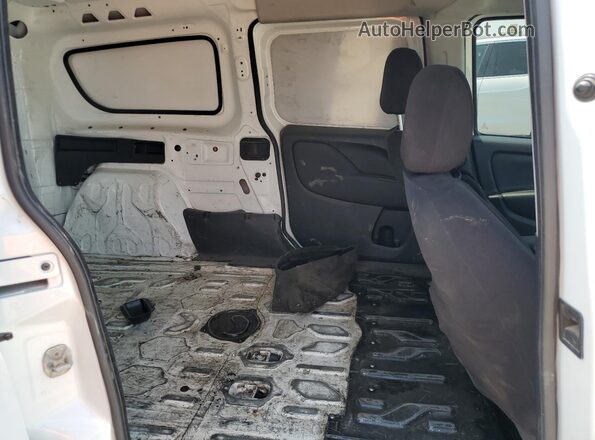 ZFBHRFAB5N6Y74184 2022 RAM PROMASTER Белый Вид задней части салона