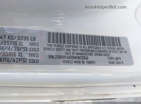 ZFBHRFAB8N6W13941 2022 RAM PROMASTER CITY White Вид підкапотного простору