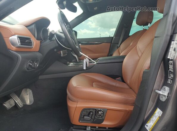 ZN661XUAXKX333351 2019 MASERATI LEVANTE Gray 