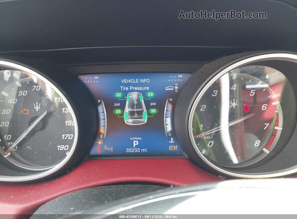 ZN661XUL4KX334335 2019 MASERATI LEVANTE White Вид задніх сидінь