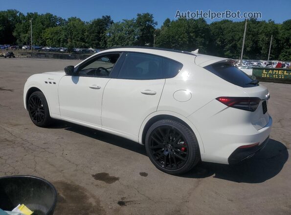 ZN661YUM2RX453056 2024 MASERATI LEVANTE White 