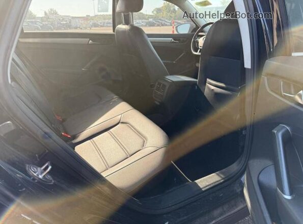 1VWSA7A35MC001637 2021 VOLKSWAGEN PASSAT Black 