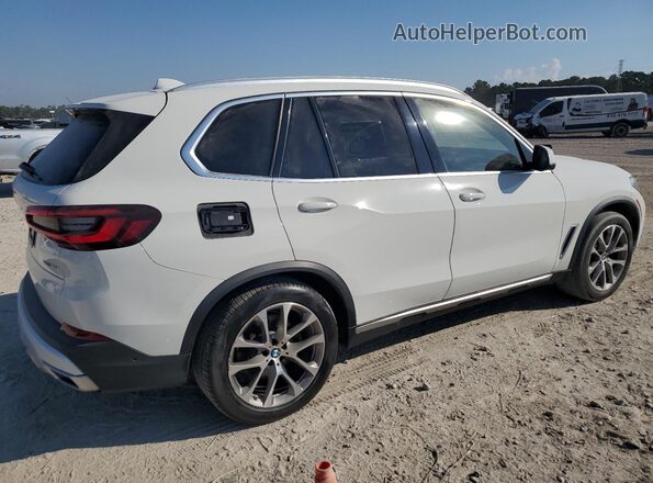 5UXCR4C0XM9H39546 2021 BMW X5 White Delantero derecho