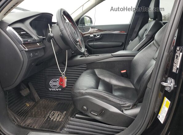 YV4A22PK0K1501353 2019 VOLVO XC90 Black Dashboard view