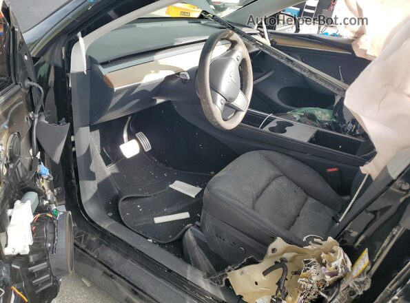 7SAYGDEF8RF041531 2024 TESLA MODEL Y Черный Вид щитка приборов
