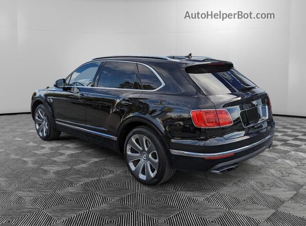SJAAC2ZV8JC021962 2018 BENTLEY BENTAYGA Черный Задняя правая четверть