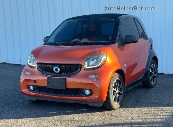 WMEFJ9BAXHK230583 2017 SMART FORTWO Orange Rear right
