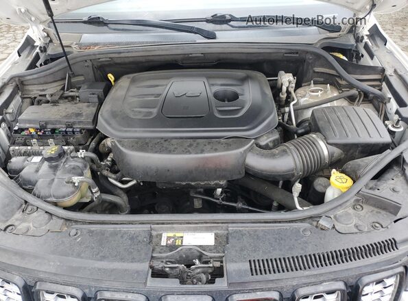 1C4RJEAGXKC707606 2019 JEEP GRAND CHER Two Tone Engine compartment view