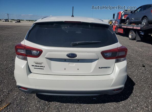 4S3GTAB64L3734205 2020 SUBARU IMPREZA White Front interior view