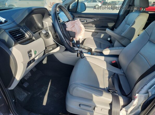 5FNYF6H95MB048527 2021 HONDA PILOT Charcoal Vista interior delantera