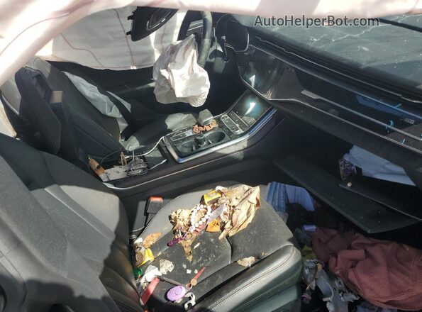 WA1EVAF18MD020681 2021 AUDI Q8 Gray Widok zestawu wskaźników