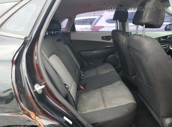 KM8K12AA5JU186875 2018 HYUNDAI KONA Black 