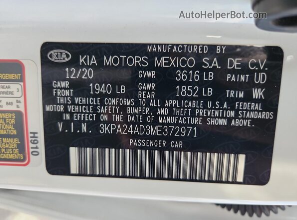 3KPA24AD3ME372971 2021 KIA RIO White VIN կոդի պիտակի տեսք