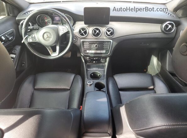 WDCTG4EB8KJ579482 2019 MERCEDES-BENZ GLA-CLASS Black 