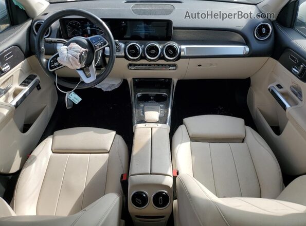 W1N4M4HB8MW105951 2021 MERCEDES-BENZ GLB-CLASS White ხელსაწყოთა პანელის ხედი