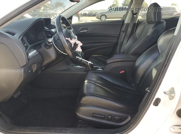 19UDE2F77KA015435 2019 ACURA ILX White Front interior view