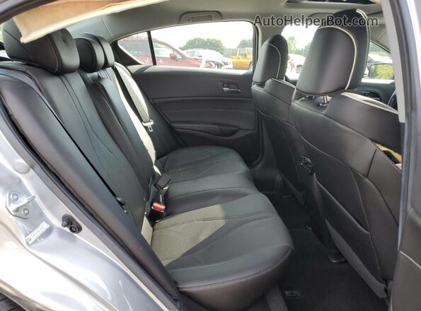19UDE2F7XNA003090 2022 ACURA ILX Silver 