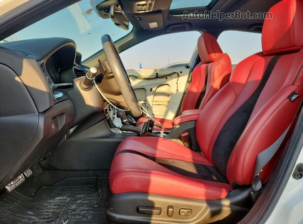 19UDE2F83MA010888 2021 ACURA ILX White Vista interior delantera