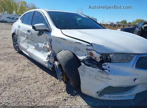 19UUB3F58JA004584 2018 ACURA TLX White Widok z przodu
