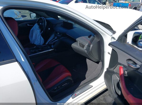 19UUB6F57MA007708 2021 ACURA TLX White Vista interior delantera