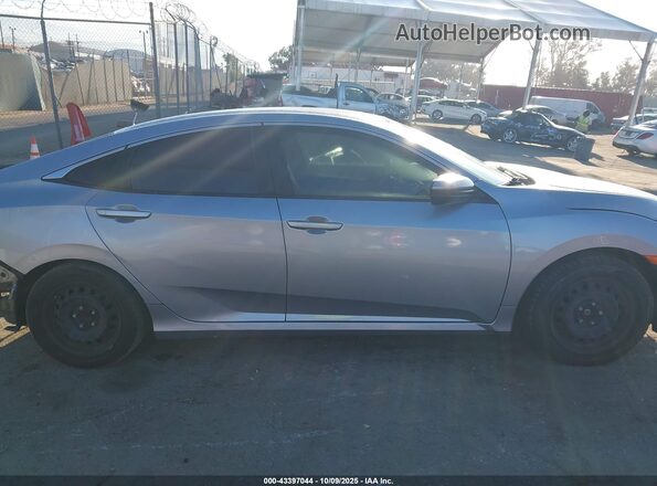 19XFC2F66LE201289 2020 HONDA CIVIC Silver 360 interior view