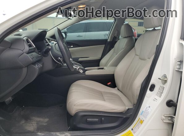 19XZE4F96KE000665 2019 HONDA INSIGHT White 