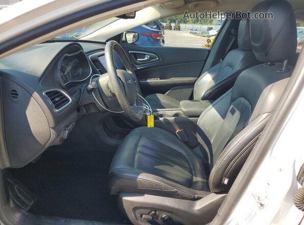 1C3CCCAB7HN509995 2017 CHRYSLER 200 White 