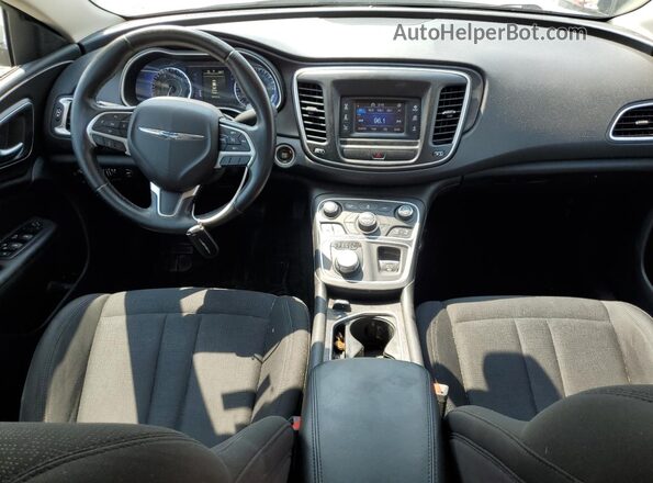 1C3CCCFB7HN509052 2017 CHRYSLER 200 White 