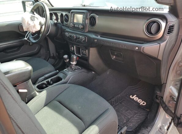 1C4GJXAN2JW266648 2018 JEEP WRANGLER Gray 