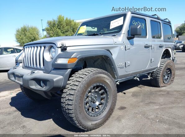 1C4HJXDM2LW308620 2020 JEEP WRANGLER UNLIMITED Silver Առջևի ձախ երեք քառորդ տեսարան