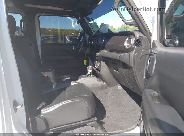 1C4HJXEN6MW554580 2021 JEEP WRANGLER UNLIMITED White Widok wnętrza z przodu