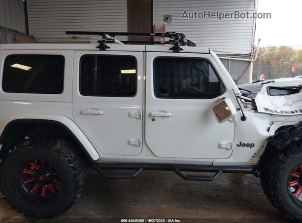 1C4HJXFG2JW114755 2018 JEEP WRANGLER UNLIMITED White 