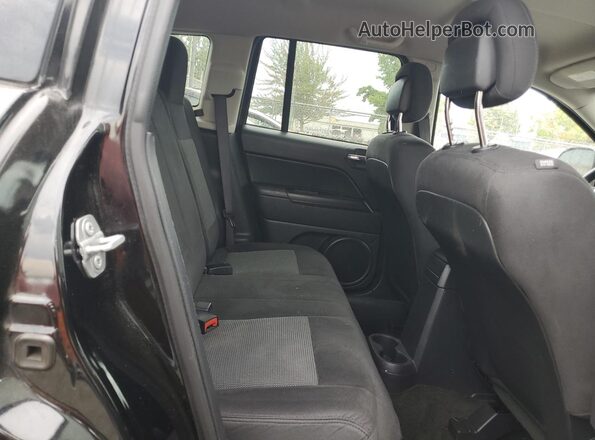 1C4NJDBB0GD733189 2016 JEEP COMPASS Black უკანა სალონის ხედი