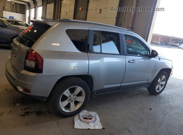 1C4NJDBB7GD686601 2016 JEEP COMPASS Silver Rear right