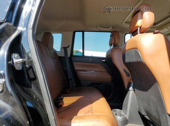 1C4NJDEB7GD724081 2016 JEEP COMPASS Черный Вид задней части салона
