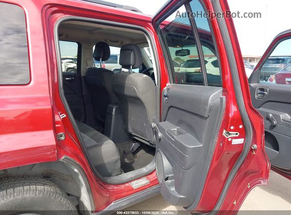 1C4NJPBA2HD141450 2017 JEEP PATRIOT Красный Вид наклейки с VIN-кодом